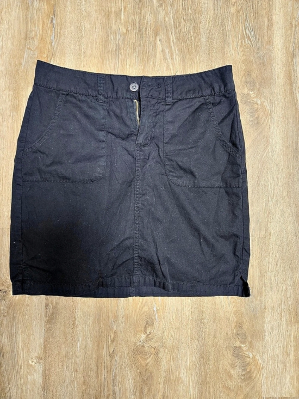 Max Cocos Mini Cargo Skirt in Black Size 2